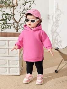 SHEIN 可愛又百搭的嬰兒女童帽衫，帶有3D耳朵，適用於秋冬季節