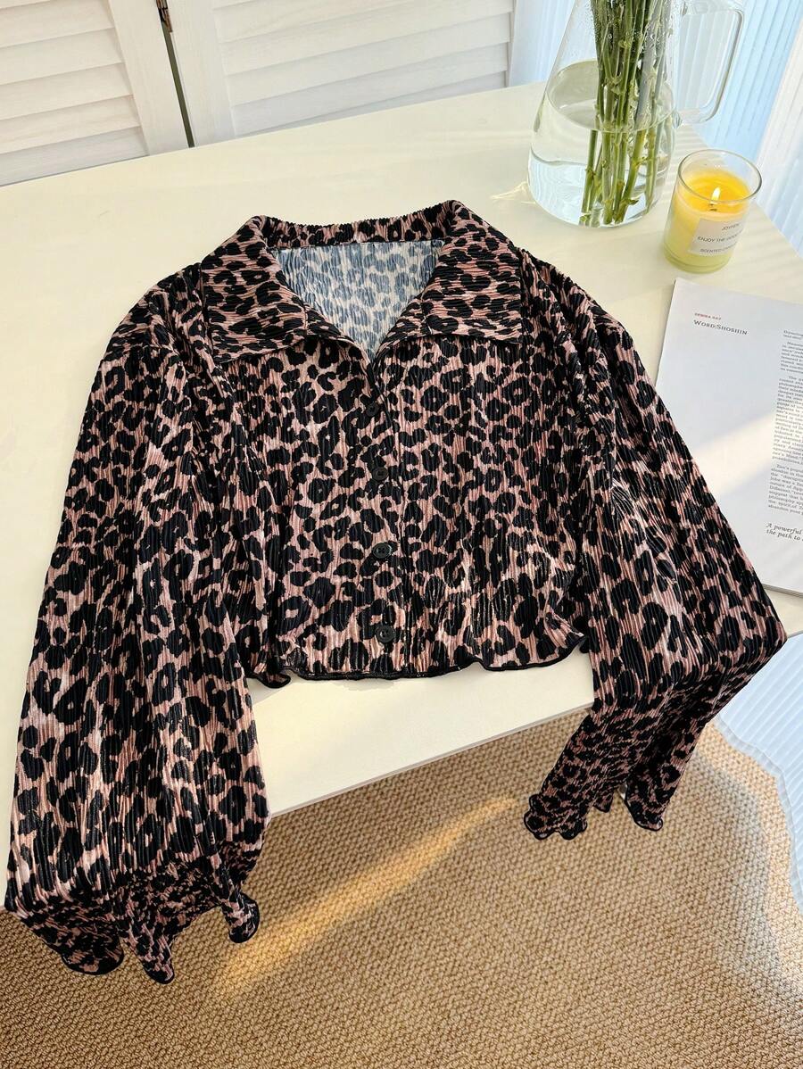 SHEIN EZwear Plus Size Women's Leopard Print Simple Daily Long Sleeve Shirt