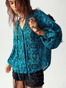 Bohemela Vacation Blue Retro Printed Loose Fit Women's Long Sleeve Shirt, Fall