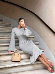 EURMUSE Bell Sleeved Knitted Long Dress - Grey - View 6