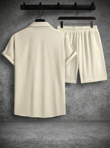 Manfinity Homme Men's Solid Color Simple Daily Short Sleeve And Shorts Set, Men Street Wear Sets, Casual Two Pieces Set Men, Men Two Pieces Set Summer, Men White 2 Pieces Outfit, Cozy Outfits