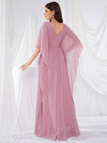 UNITHORSE 褶皱紧身胸衣刺绣和珠饰点缀 A 字形礼服，深 V 领前后伴娘礼服 - 粉色 - 查看 2