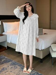 DAZY 叶子印花飘逸V领睡裙睡衣 - 白色 - 查看 5