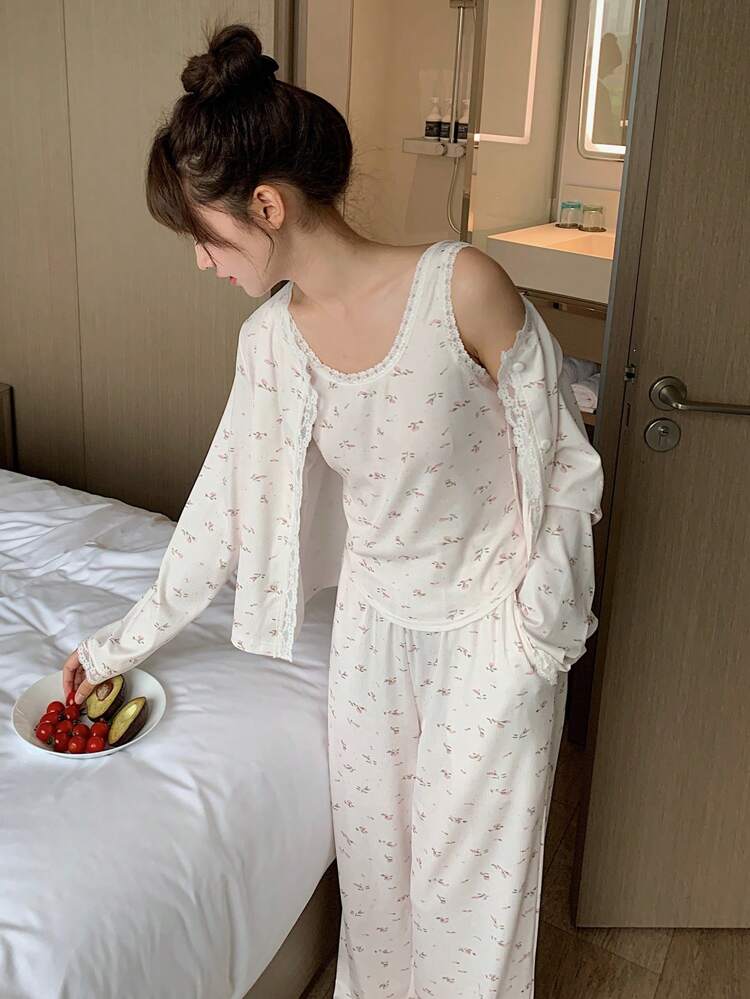 3pcs Ditsy Floral Lace Trimmed White Pajama Set, Fall Winter Clothes