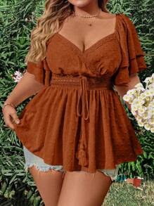 Flirla 大码短袖甜心领前镂空衬衫，休闲度假荷叶边上衣