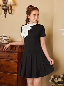 SHEIN Girlism Teen Girl dệt kim mối nối màu có thể tháo rời nơ xếp li váy ngắn tay đơn giản - Đen và trắng - Xem 5