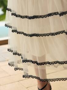 MOTF PREMIUM CONTRAST LACE RUFFLE LAYERED SKIRT - White - View 3