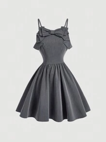 SHEIN MOD Vestido corto de tirantes gris con lazo decorativo tipo princesa, vestido de mujer para otoño/invierno - Gris - Ver 1