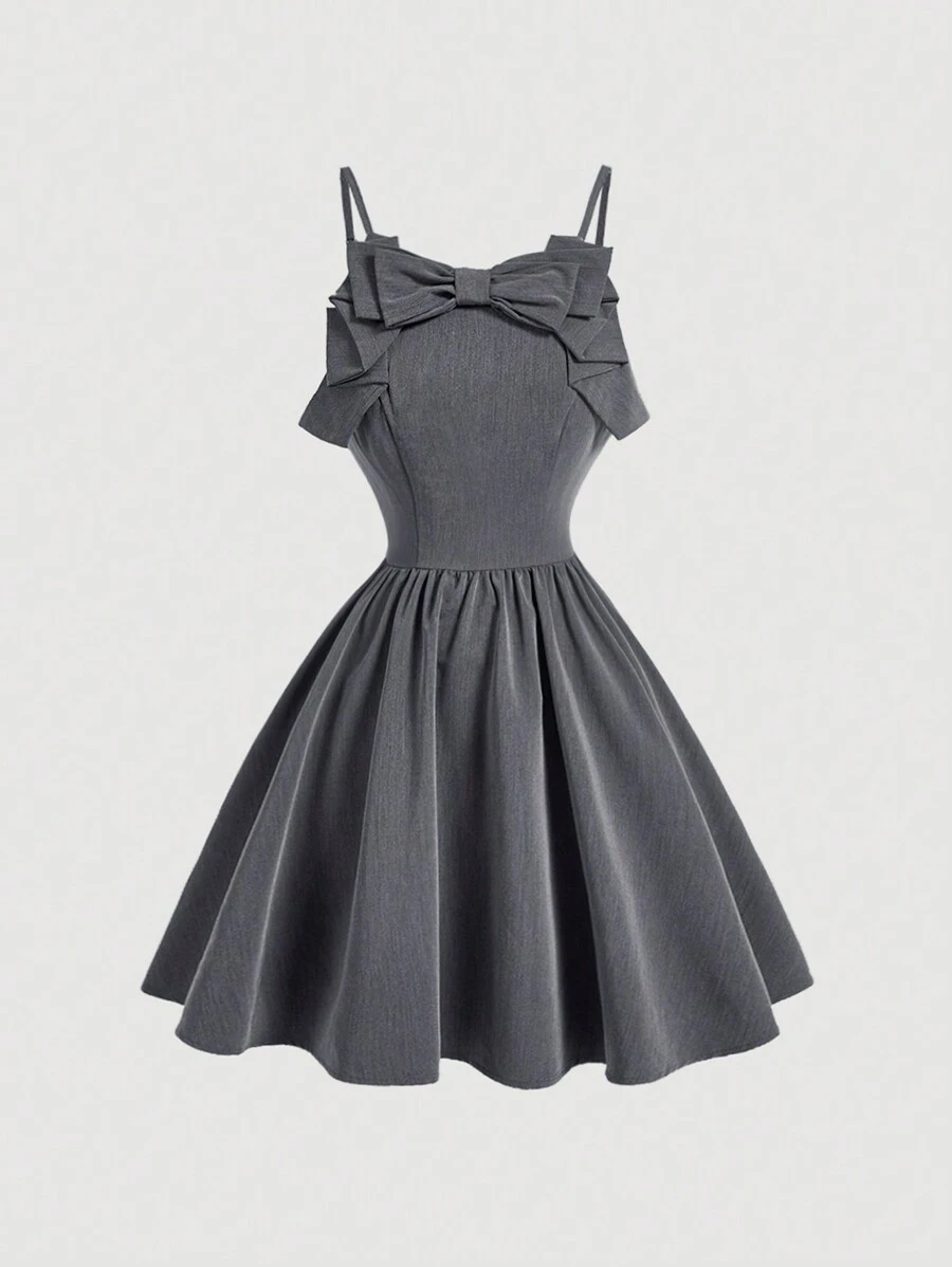 SHEIN MOD Vestido corto de tirantes gris con lazo decorativo tipo princesa, vestido de mujer para otoño/invierno - Gris - Ver 1