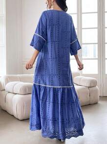 Al Najma Vestido modesto de manga larga para verano con dobladillo de volantes bordados de ojal