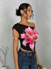 SHEIN BAE 女式黑色上衣秋季粉色印花斜肩不对称褶皱短款上衣