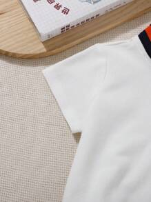 SHEIN Baby Jungen/Mädchen College Stil niedlicher gestrickter Cartoon Farbblock Polo Kurzarm Top und Shorts Set, geeignet für den Sommer
