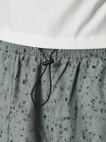 SUMWON Loose Fit Parachute Pant With All Over Print