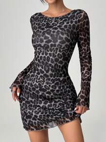 SHEIN EZwear 豹紋網眼透視後背女式長袖波浪蕾絲連衣裙 - 灰色 - 查看 6