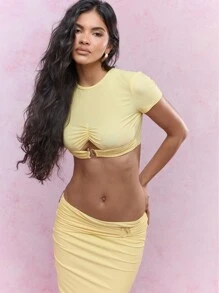 MISSGUIDED Metal Detail Cut Out Short Sleeve Crop Top And Ruched Detail Waist Maxi Skirt Co-Ord Set