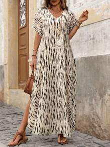 SHEIN LUNE 夏季花卉印花V領蝙蝠袖短袖高分裂長裙，適合身材高挑的女士 - 杏色 - 查看 6