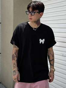 DAZY Men's Casual Butterfly Print T-Shirt For Summer - Black - View 3