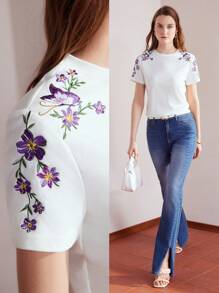 MOTF PREMIUM EMBROIDERY BUTTERFLY AND FLORAL PATTERN TEE,GRAPHIC TEE - White - View 2