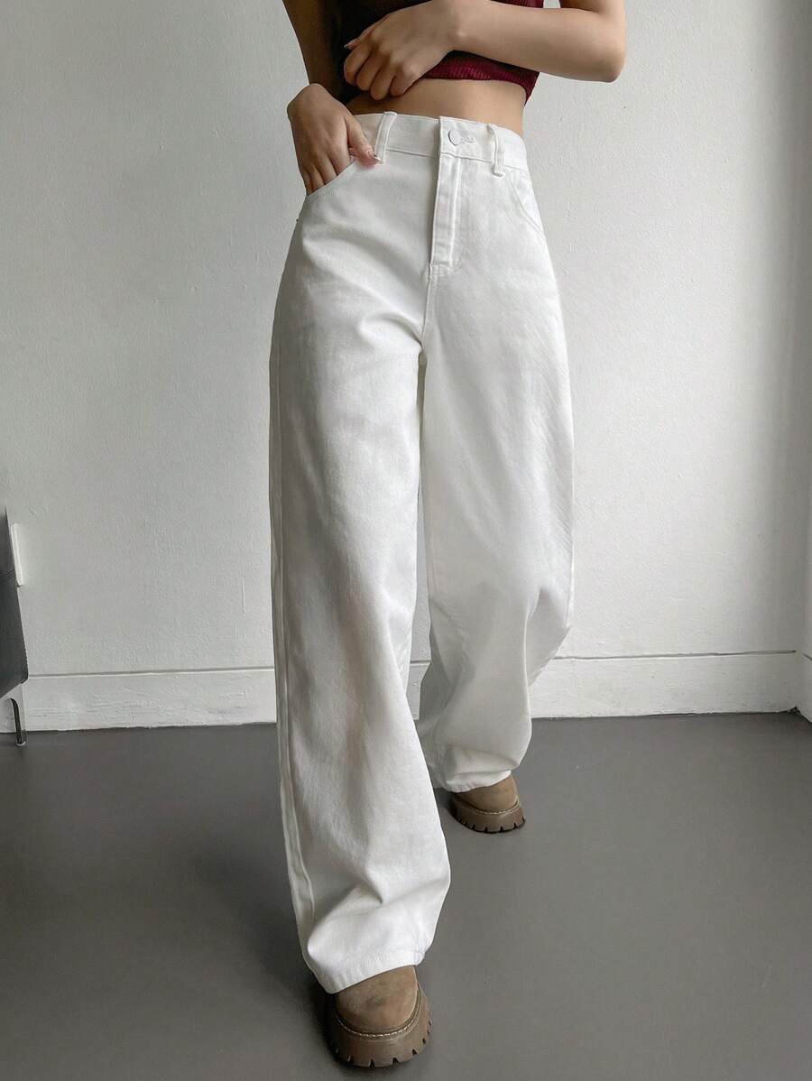 DAZY 女裝休閒直筒牛仔褲