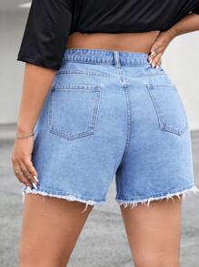 SHEIN EZwear Plus Size Women's Loose Fit Denim Shorts With Patch Pockets And Frayed Edges - Light Wash - View 2