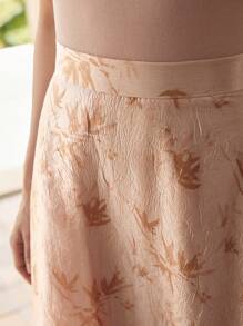 MOTF PREMIUM LEAF PRINT TEXTURED A LINE SKIRT