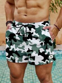 Manfinity Men's Random Printed Simple Daily Beach Shorts