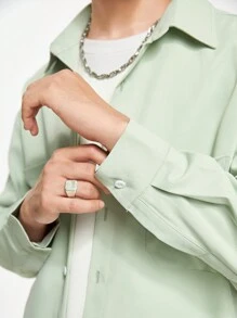 Chillumni Men's Solid Color Button-Down Collar Pocketed Long Sleeve Casual Top, Daily Leisure - Green - View 4