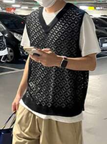 DAZY Men's Summer Solid Color Knitted Vest , Black - Black - View 1