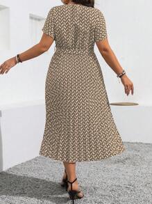 Vionelle 大码波西米亚风夏季休闲全身印花蝙蝠袖连衣裙，带褶边女装 - 卡其色 - 查看 2