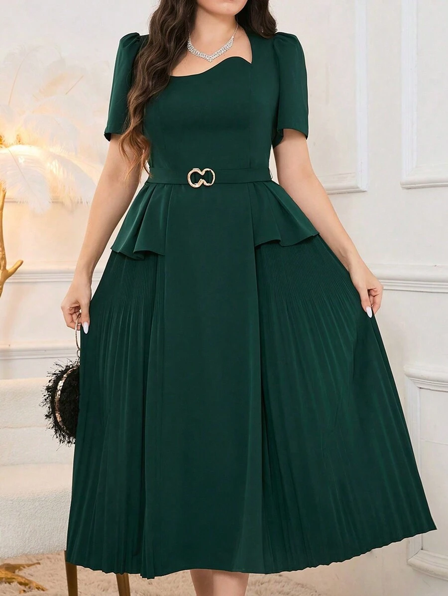 Modelyn Plus Size Mùa Hè Thanh Lịch Màu Trơn Tay Phồng Đầm Cinched Eo - Màu xanh lá cây đậm - Xem 1