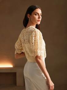 Anewsta 優雅蕾絲燈籠袖女士襯衫帶束腰細節 - 杏色 - 查看 3