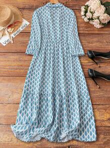SHEIN CURVE+ 大尺碼女裝夏季全印花鈕扣襯衫連衣裙，隨機全印花設計，半袖 - 藍色 - 查看 2