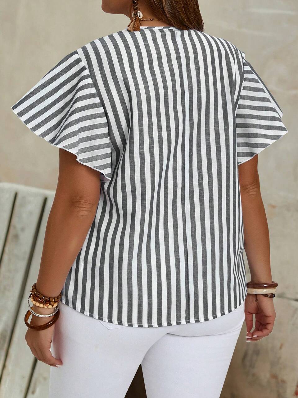 Plus Size Women's Striped Printed Round Neck Shirt
