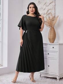 Modelyn Plus Size Women's Solid Color Simple Daily Short Sleeve Dress Long Evening Dresses - Black - View 5