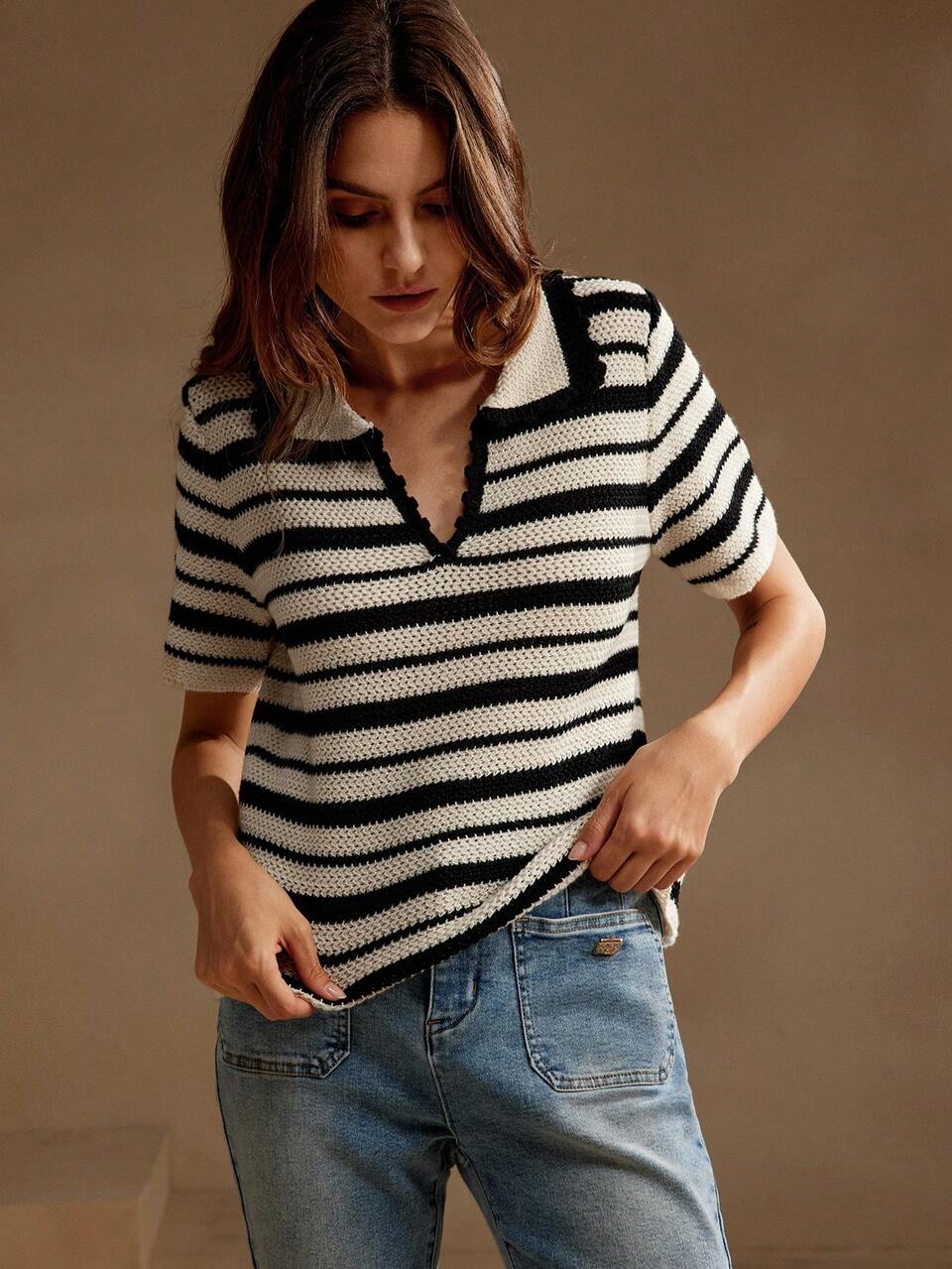 Women's Urban Casual Colorblock Black & White Striped Short Sleeve Knit Top, Spring/Summer