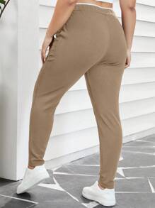 SHEIN Essnce Plus Size Women's Solid Color Simple Daily Pants - Khaki - View 2
