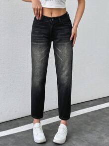 RueChic 低腰媽媽剪裁短版黑色牛仔褲