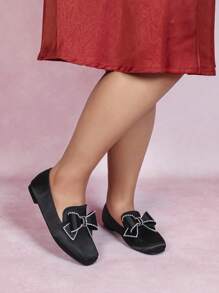 CUCCOO CURVES CUCCOO 女士宽版蝴蝶装饰平底鞋 万圣节圣诞节 - 黑色 - 查看 2