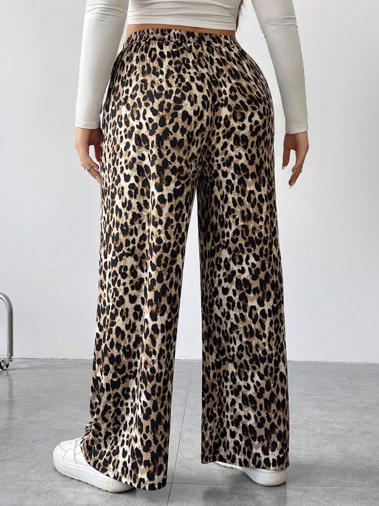 SHEIN EZwear Pantalones de talla grande con estampado de leopardo y pierna ancha suelta - Multicolor - Añade 2