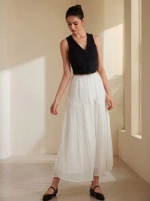 Aveloria Rosie Clean Design Pleated High Waist Bodycon White Long Skirt - White - View 5