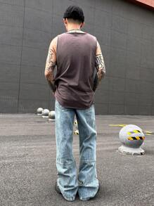 Manfinity Roghcode Y2K復古街頭風格男士中藍色洗水染污損寬腳寬鬆牛仔褲，帶沙漠風格