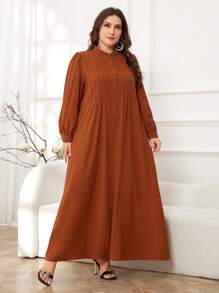 Al Najma 纯色褶皱细节衬衫阿拉伯连衣裙，适度全长超长长袖日常连衣裙 - 棕色 - 查看 3