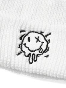 XYZ Studio 艺术家运动街头风男士针织帽，饰有个性化刺绣笑脸图案，适合节日和冬季佩戴 - 白色 - 查看 3