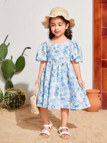 SHEIN Young Girl Woven Ditsy Floral Loose Fit Casual Vacation Dress With Round Neckline And Puff Sleeves