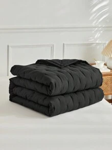 1pc Black Dotted Quilted Polyester Quilt, Simple Japanese Style Bedspread For Single Beds, All Seasons