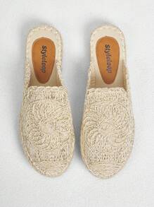 Styleloop 平底绣花绳圆头休闲沙滩凉鞋万圣节圣诞节