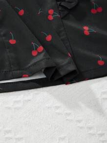 SHEIN Conjunto de top y shorts con estampado de cerezas para niñas preadolescentes