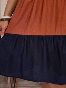 EMERY ROSE Plus Size Round Neck Short Sleeve Elegant And Gentle Splicing Contrast Color A-Line Dress With Flared Hem