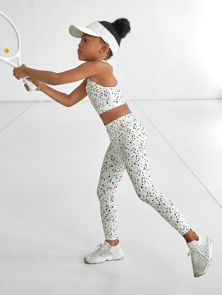 SHEIN 2 件套少女圆点印花运动套装，包括紧身背心和裤子