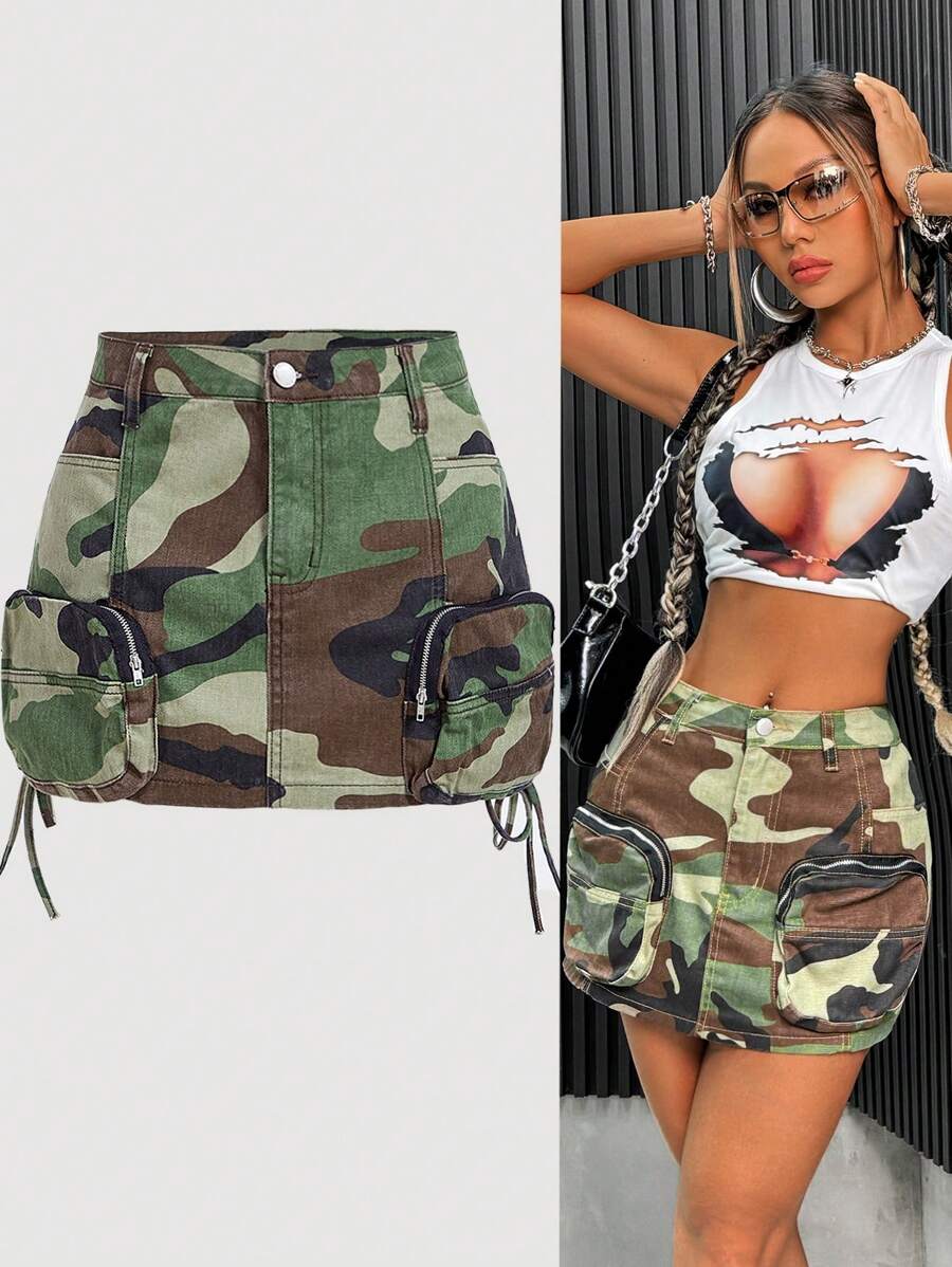 SHEIN PETITE Minifalda de mezclilla con estampado de camuflaje para mujer, ropa de trabajo callejera y sexy